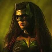 Batwoman - galeria zdjęć - filmweb