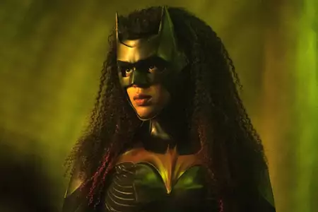 Batwoman - galeria zdjęć - filmweb