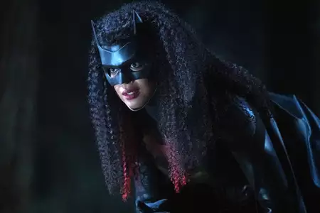 Batwoman - galeria zdjęć - filmweb