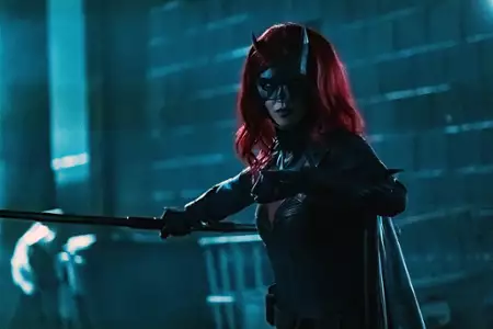Batwoman - galeria zdjęć - filmweb