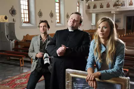 Blondynka - galeria zdjęć - filmweb