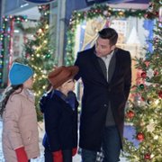 Christmas at Grand Valley - galeria zdjęć - filmweb