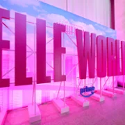 Elle - galeria zdjęć - filmweb