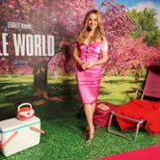 Elle - galeria zdjęć - filmweb