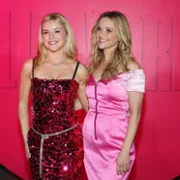 Elle - galeria zdjęć - filmweb