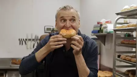Somebody Feed Phil - galeria zdjęć - filmweb