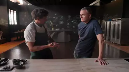 Somebody Feed Phil - galeria zdjęć - filmweb