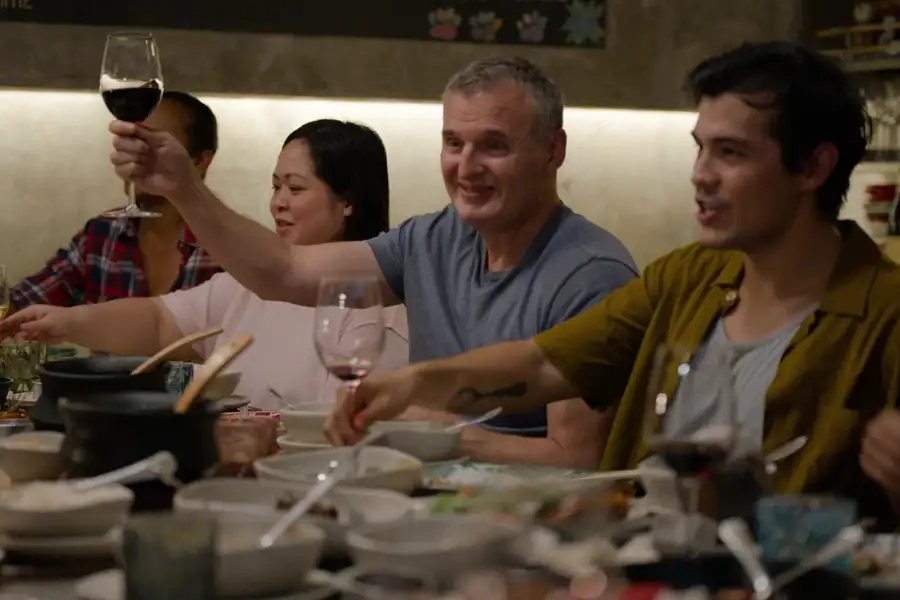 Somebody Feed Phil - galeria zdjęć - filmweb