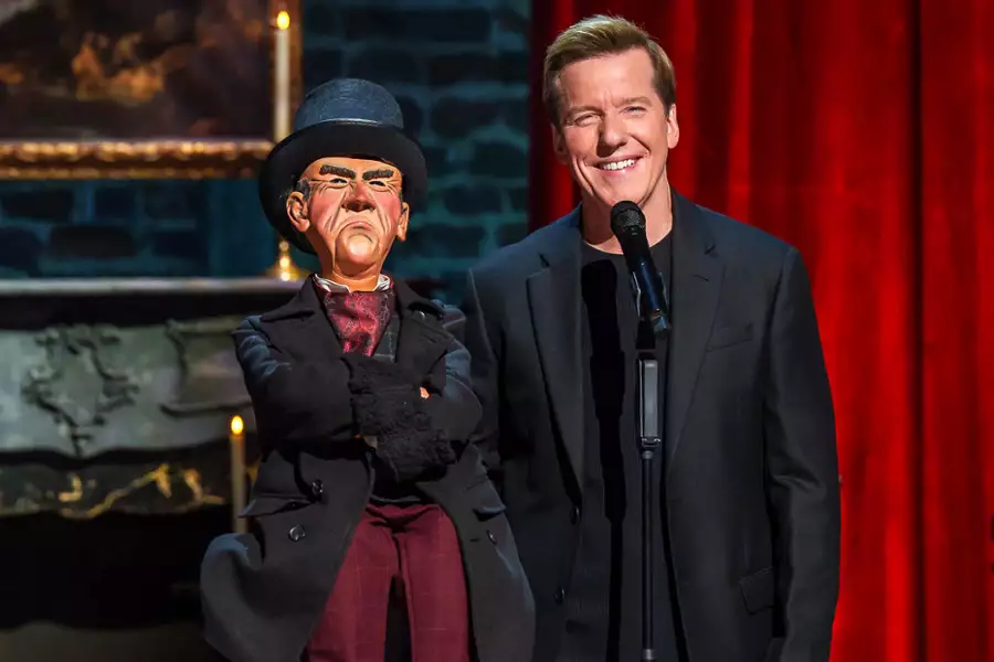 Jeff Dunham’s Scrooged-Up Holiday Special - galeria zdjęć - filmweb