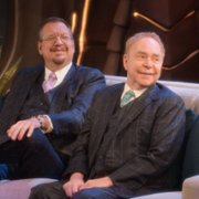 Earth to Ned - galeria zdjęć - filmweb