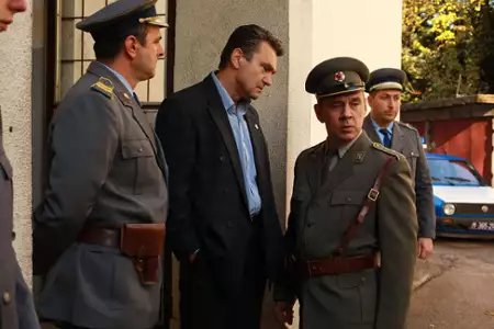 Cyrk Columbia - galeria zdjęć - filmweb