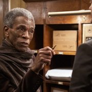 Uncoupled - galeria zdjęć - filmweb