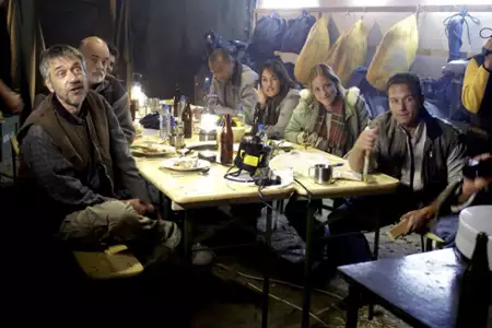 Jaskinia - galeria zdjęć - filmweb