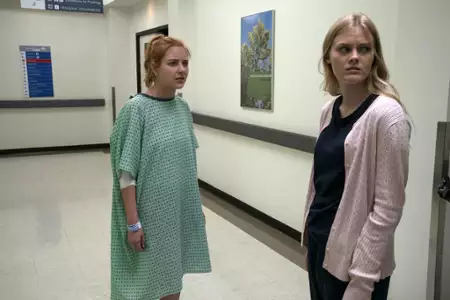 Lekkie jak pi&oacute;rko - galeria zdjęć - filmweb