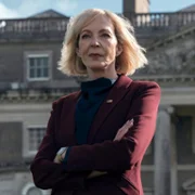 Dyplomatka - galeria zdjęć - filmweb