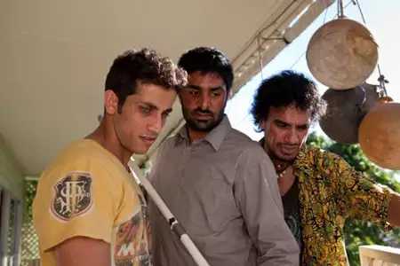 The Straits - galeria zdjęć - filmweb