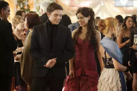 Dominion - galeria zdjęć - filmweb
