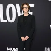 Zgiń kochanie - galeria zdjęć - filmweb