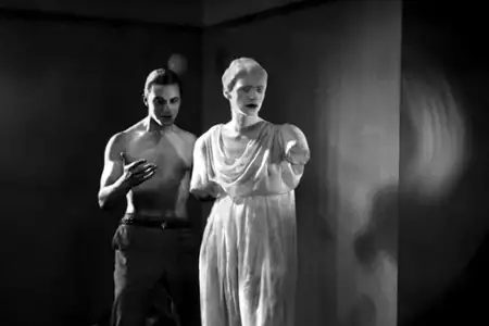 Krew poety - galeria zdjęć - filmweb