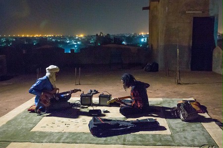 Mali Blues - galeria zdjęć - filmweb