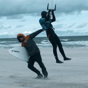 Allseasons - Kite Movie - galeria zdjęć - filmweb