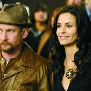 Dirt - galeria zdjęć - filmweb