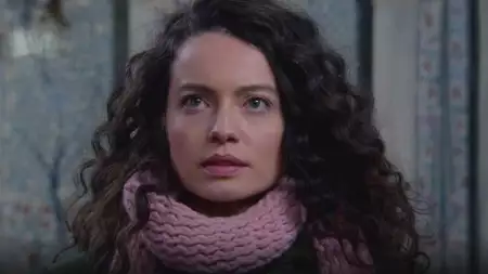 Zranione ptaki - galeria zdjęć - filmweb