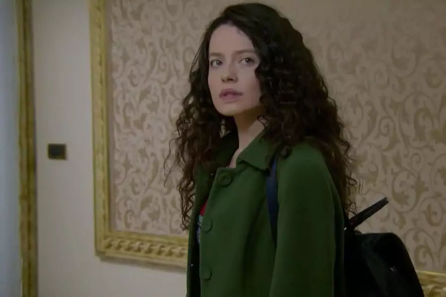 Zranione ptaki - galeria zdjęć - filmweb