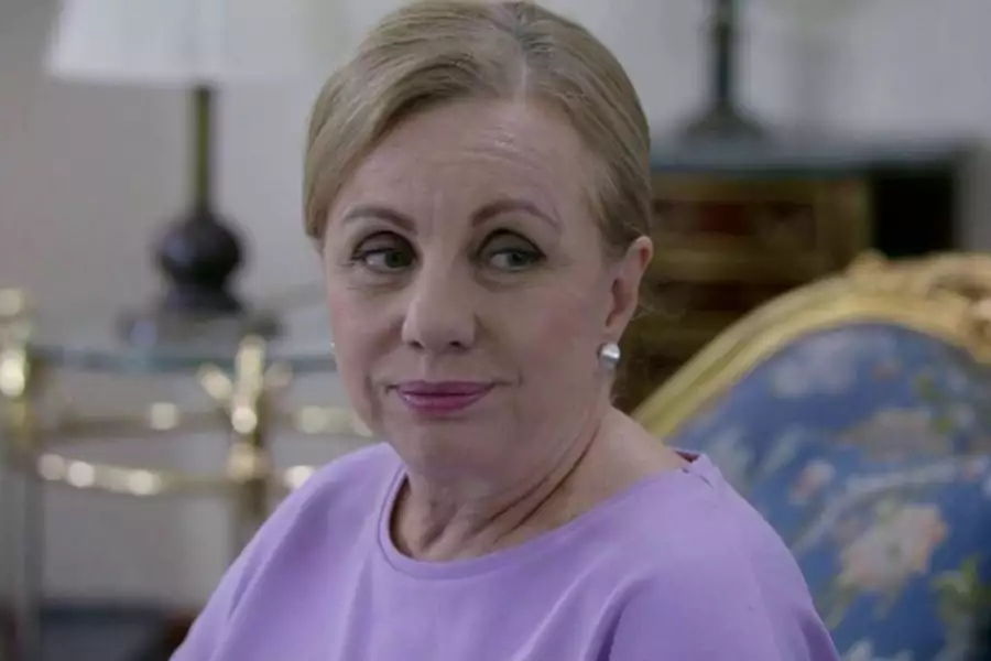Zranione ptaki - galeria zdjęć - filmweb