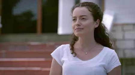 Zranione ptaki - galeria zdjęć - filmweb