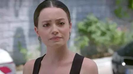 Zranione ptaki - galeria zdjęć - filmweb