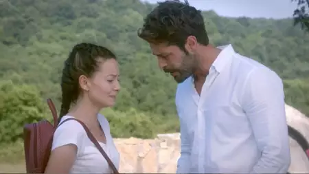 Zranione ptaki - galeria zdjęć - filmweb