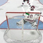 NHL 08 - galeria zdjęć - filmweb