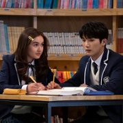 Xo, Kitty - galeria zdjęć - filmweb