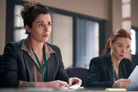 Pola krwi - galeria zdjęć - filmweb