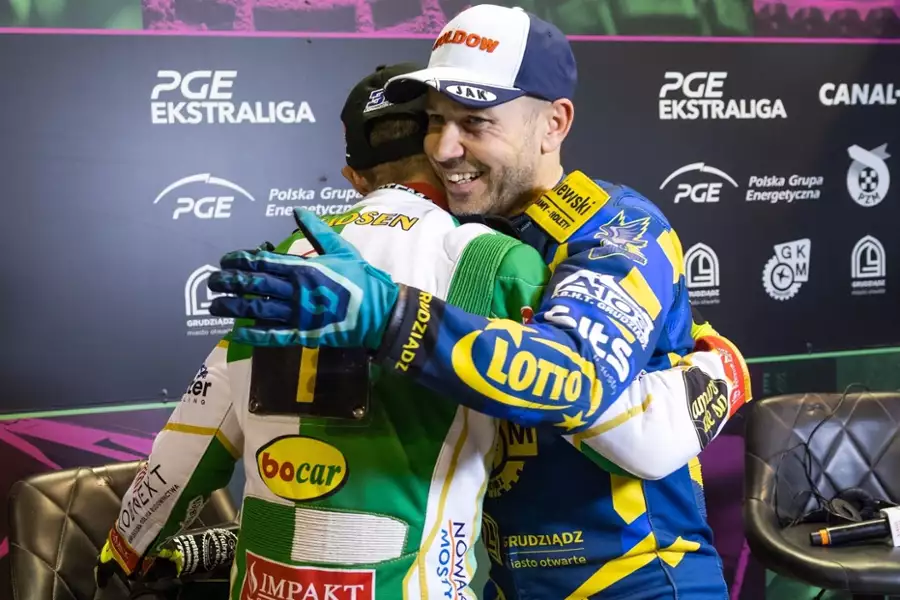 Nicki Pedersen. Ostatni gladiator - galeria zdjęć - filmweb