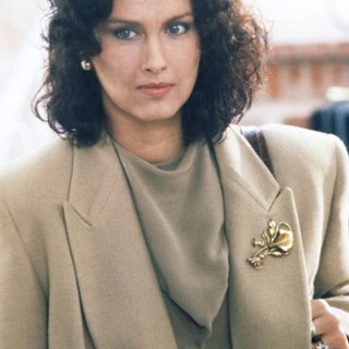 Elizabeth Barnes