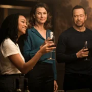 Boston Blue - galeria zdjęć - filmweb