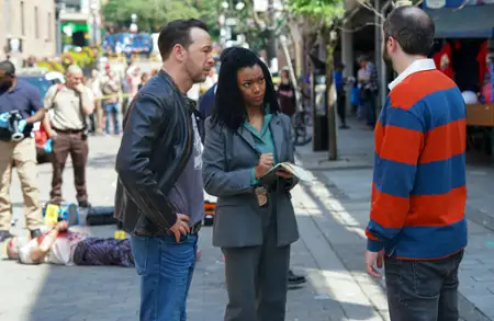 Boston Blue - galeria zdjęć - filmweb