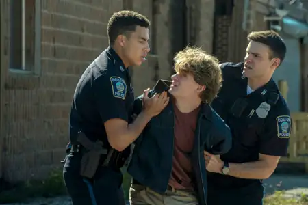 Boston Blue - galeria zdjęć - filmweb