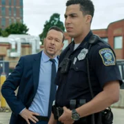 Boston Blue - galeria zdjęć - filmweb