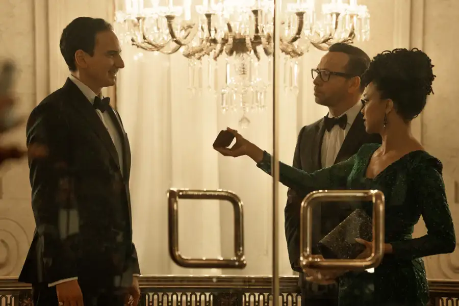 Boston Blue - galeria zdjęć - filmweb