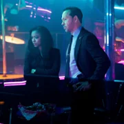 Boston Blue - galeria zdjęć - filmweb