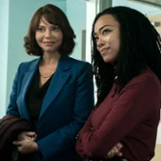 Boston Blue - galeria zdjęć - filmweb