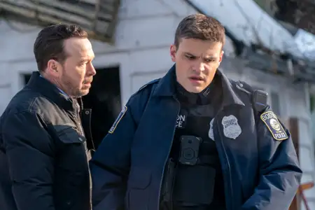 Boston Blue - galeria zdjęć - filmweb