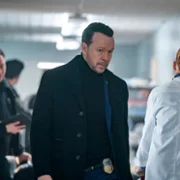 Boston Blue - galeria zdjęć - filmweb