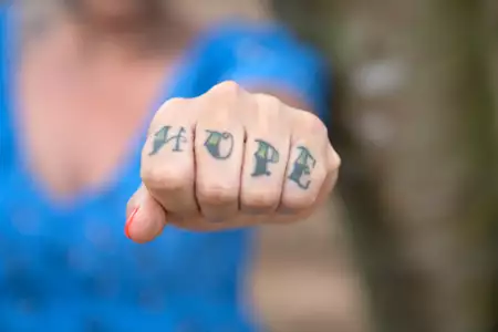 Hope - galeria zdjęć - filmweb