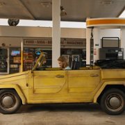 Lodge 49 - galeria zdjęć - filmweb