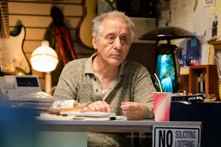Lodge 49 - galeria zdjęć - filmweb