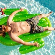 Lodge 49 - galeria zdjęć - filmweb